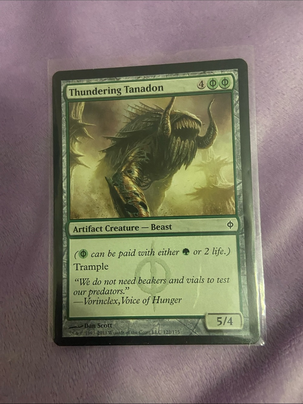 Thundering Tanadon Magic: The Gathering Card - Green Artifact Creature